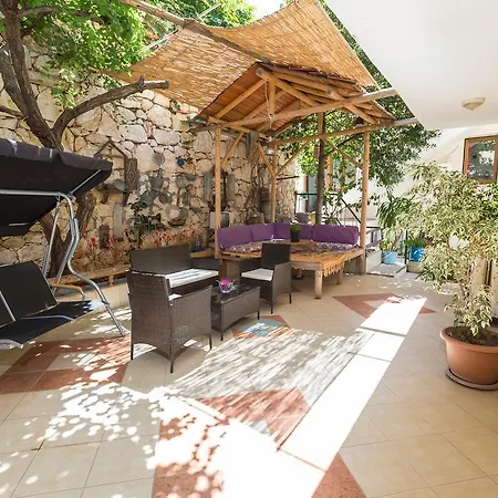 Affittacamere Cemil Kaş